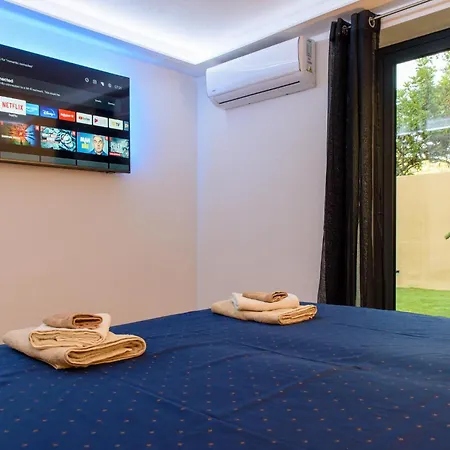 Awesome In Okrug Gornji With Wifi Holiday home *