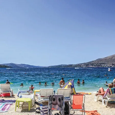 Awesome In Okrug Gornji With Wifi Holiday home Trogir